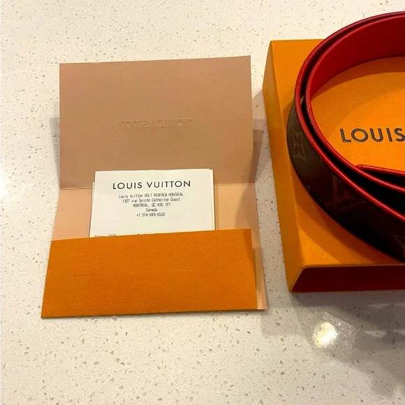 Lv Initiales 30 mm reversible Belt - Picture 1 of 3